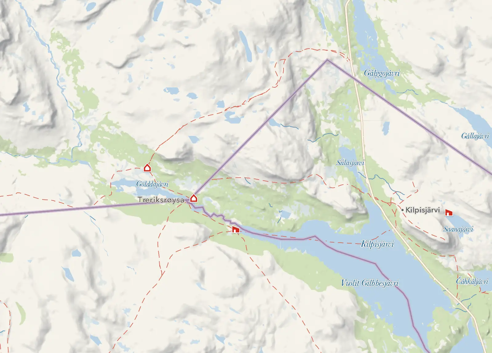 Die Karte bei Treriksrøysa, wo Norwegen, Schweden und Finnland zusammentreffen